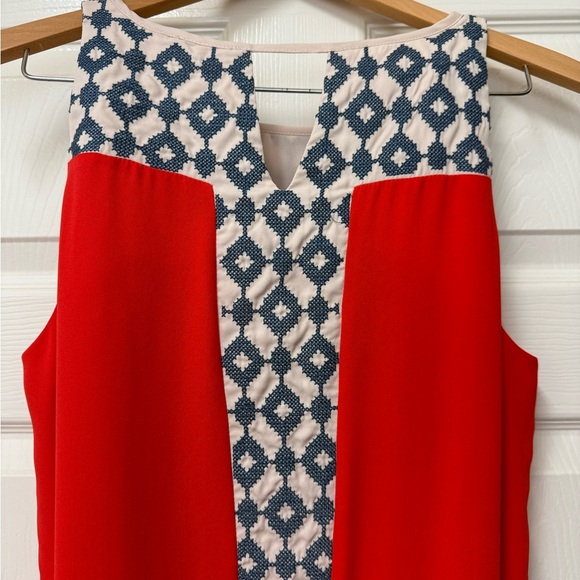THML Women’s Orange Red Keyhole Halter Blue Embroidered Shift Dress Size M - Picture 5 of 11